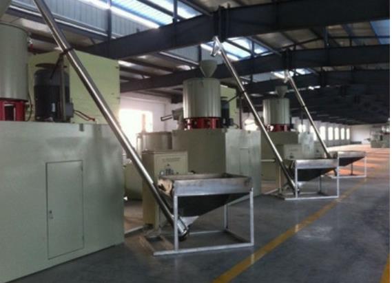 注塑機(jī)專用螺旋上料機(jī) - 高效螺旋提升機(jī)定制廠家-化工食品行業(yè)解決方案